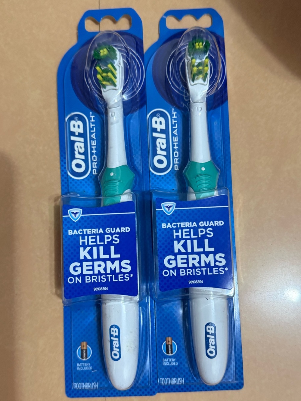 2 Oral-B Prohealth Battery Powered
Electric Toothbrush